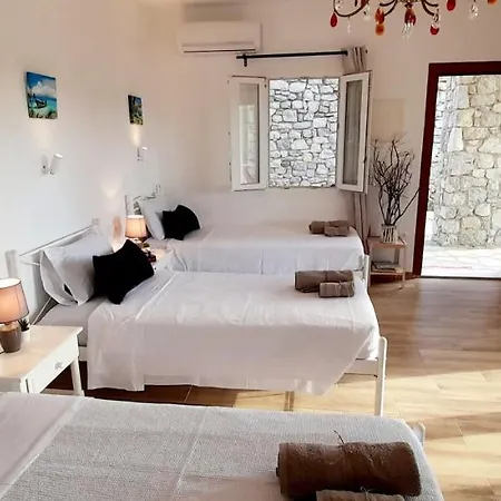 Πανσιόν In Studio - Myloch Village Mykonos 2 *